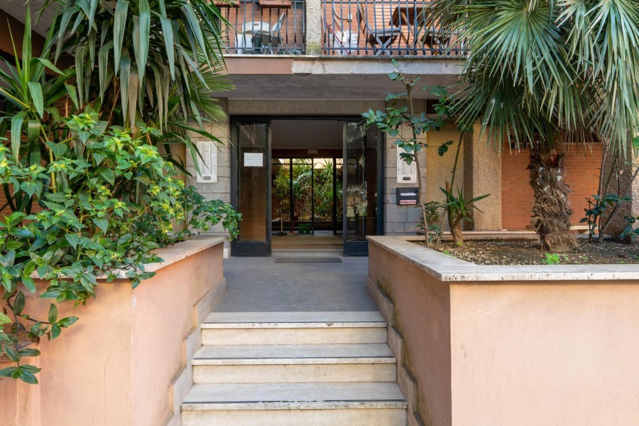 Walking Distance From San Pietro Apartment Exterior photo